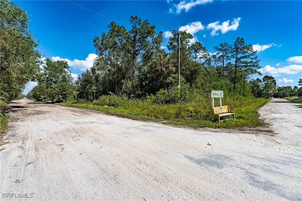 Sanctuary Road Naples FL 34120