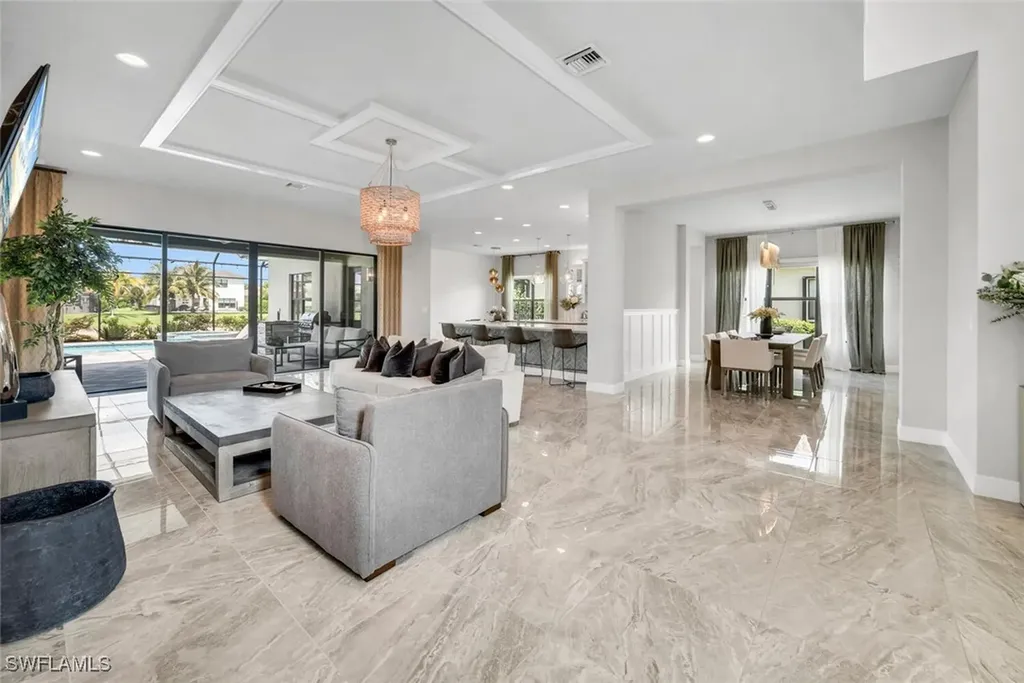 4541 Azalea Drive Naples FL 34119