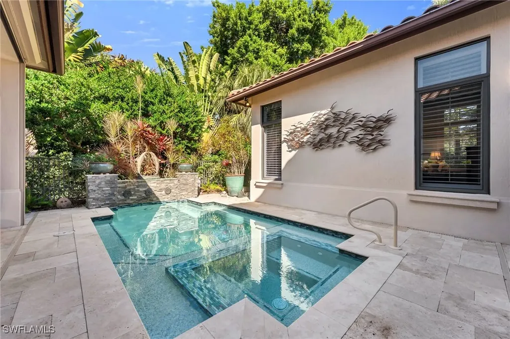 2331 Traditions Court Naples FL 34105