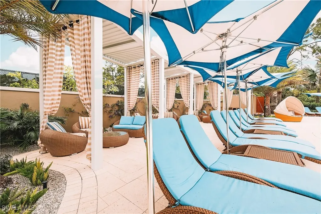 2331 Traditions Court Naples FL 34105