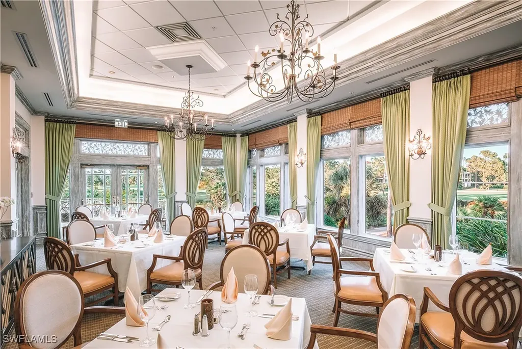 2331 Traditions Court Naples FL 34105