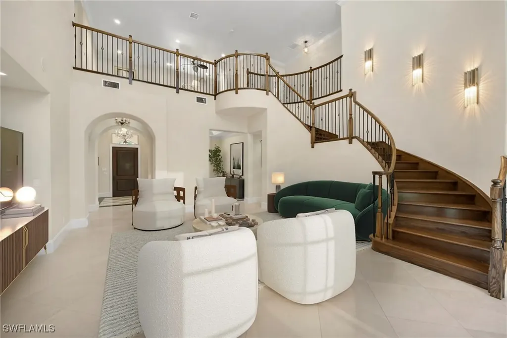 2331 Traditions Court Naples FL 34105