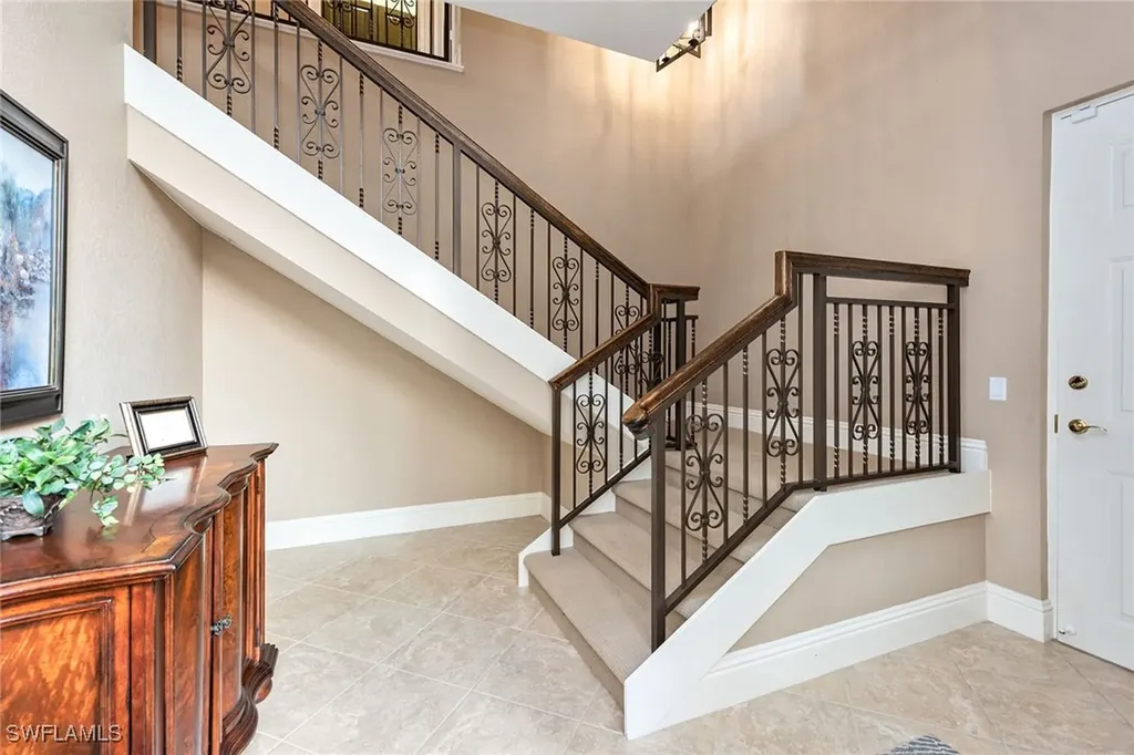 9284 Menaggio Court Naples FL 34114