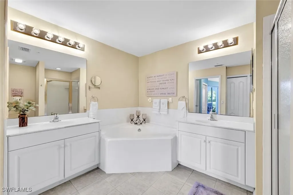 3485 Laurel Greens Lane S Naples FL 34119