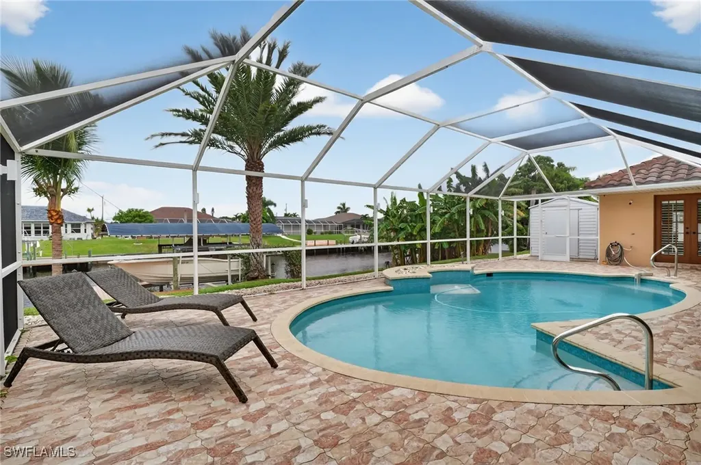 1215 SE 21st Street Cape Coral FL 33990