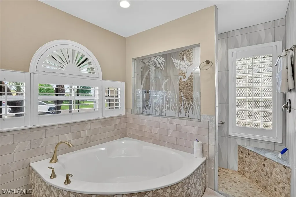 1215 SE 21st Street Cape Coral FL 33990