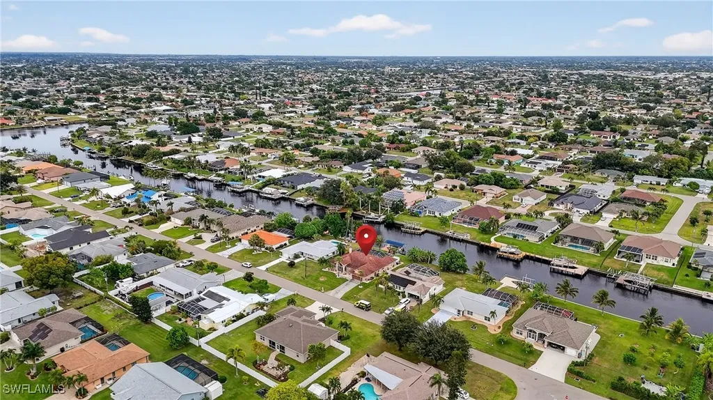 1215 SE 21st Street Cape Coral FL 33990