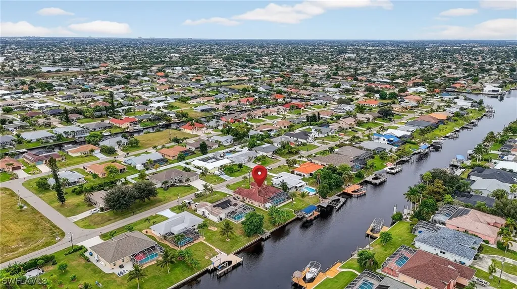 1215 SE 21st Street Cape Coral FL 33990