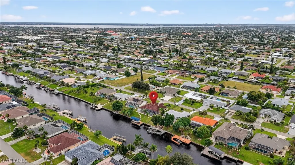 1215 SE 21st Street Cape Coral FL 33990