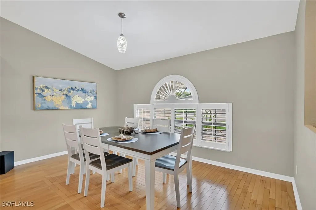 1215 SE 21st Street Cape Coral FL 33990