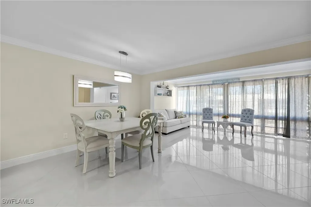 2100 Gulf Shore Boulevard N Naples FL 34102
