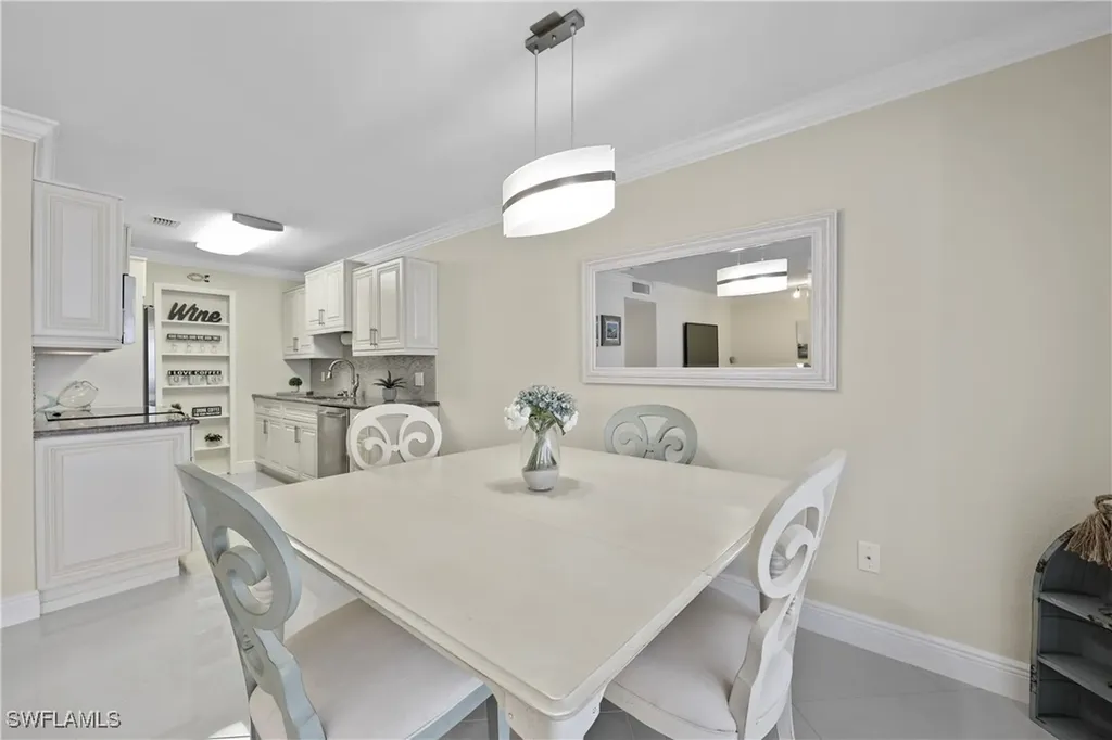 2100 Gulf Shore Boulevard N Naples FL 34102
