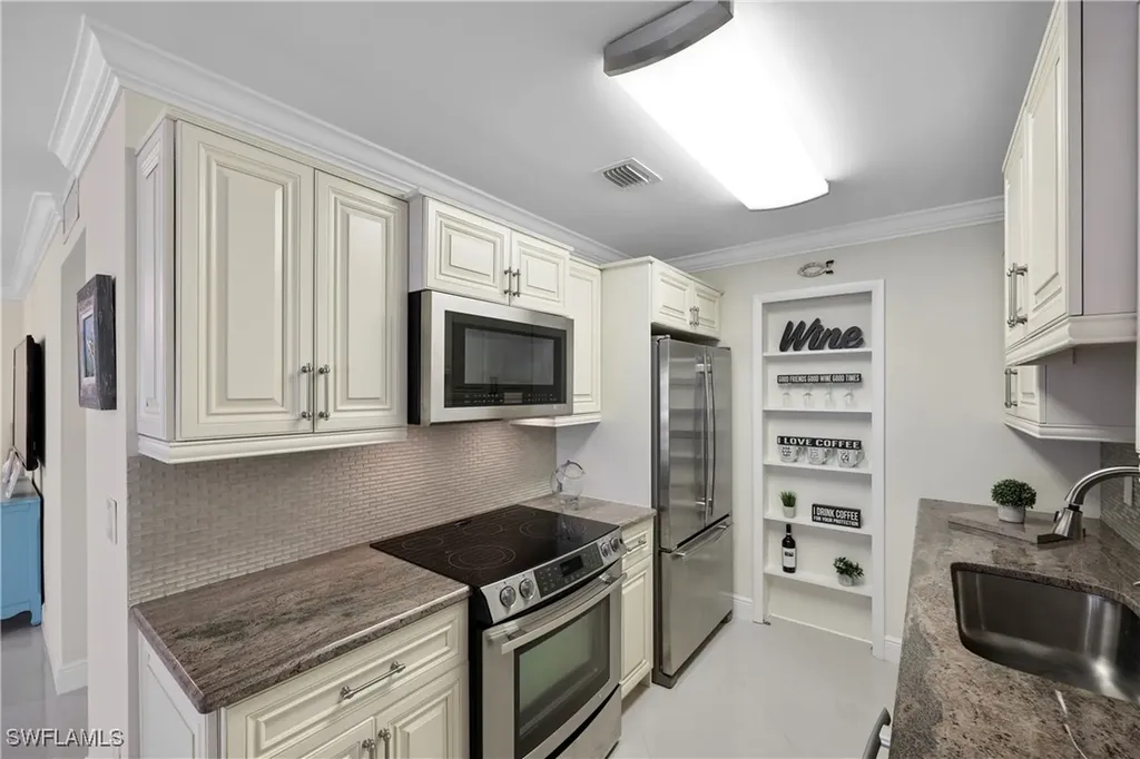 2100 Gulf Shore Boulevard N Naples FL 34102