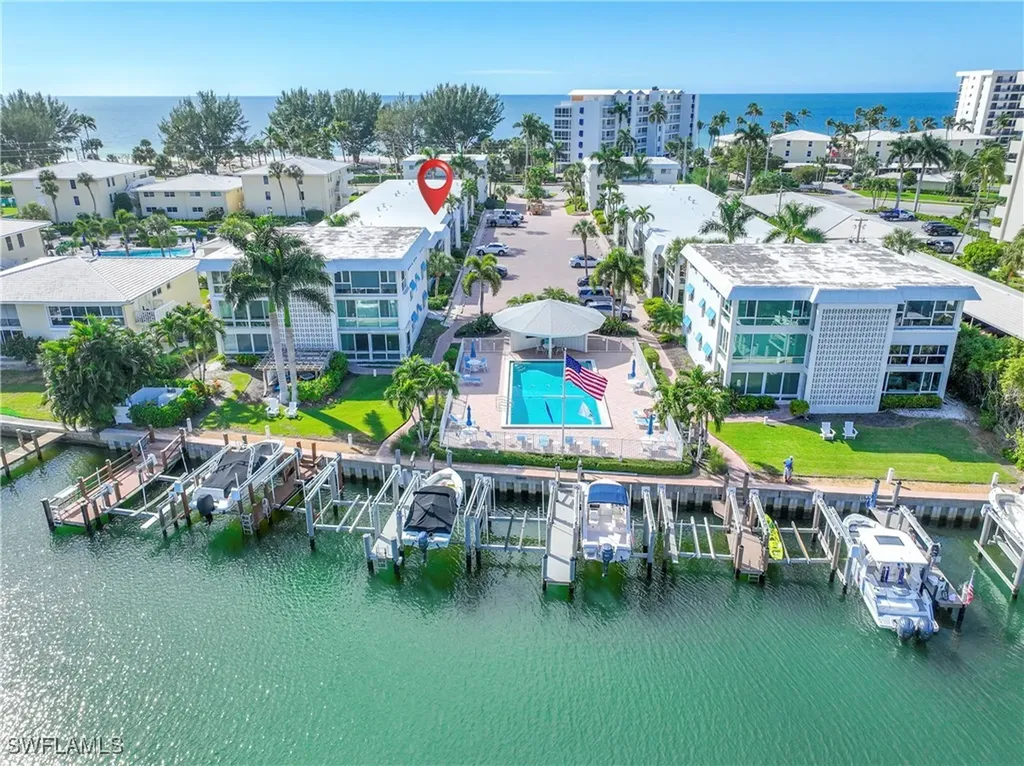 2100 Gulf Shore Boulevard N Naples FL 34102