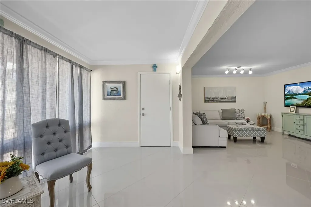 2100 Gulf Shore Boulevard N Naples FL 34102