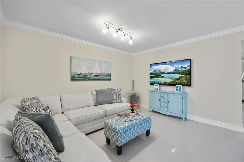 2100 Gulf Shore Boulevard N Naples FL 34102
