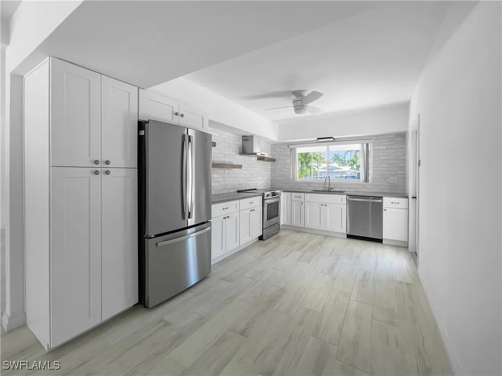1235 Diana Avenue Naples FL 34103