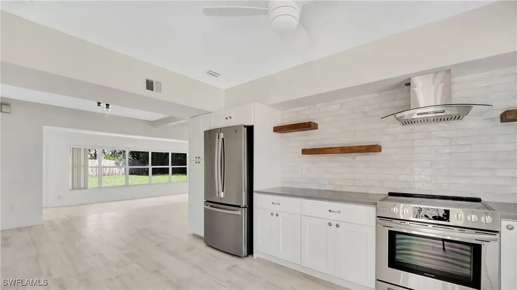 1235 Diana Avenue Naples FL 34103