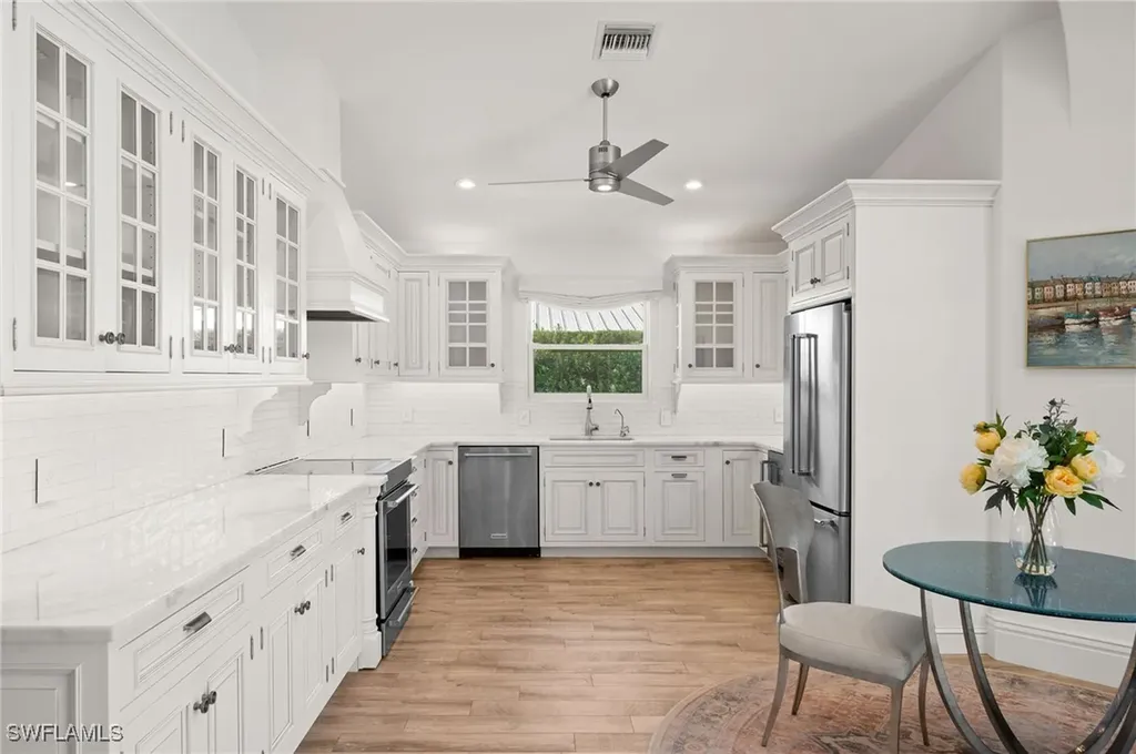 1228 Diana Avenue Naples FL 34103