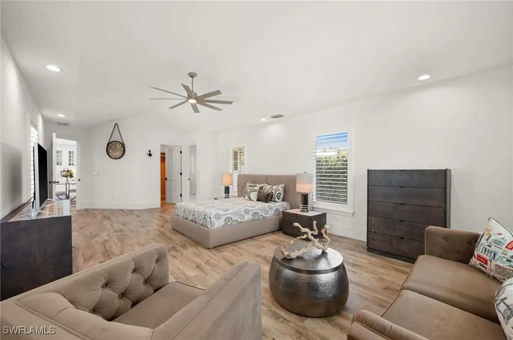 1228 Diana Avenue Naples FL 34103