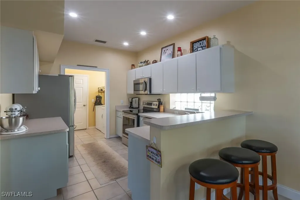 10713 Pearl Bay Circle Estero FL 33928