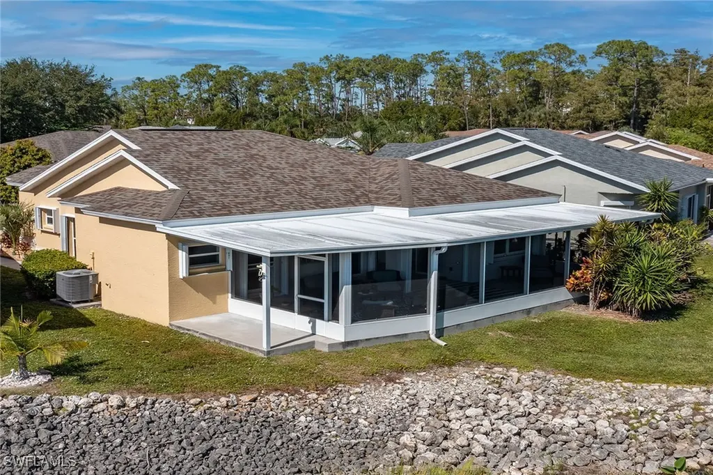 10713 Pearl Bay Circle Estero FL 33928
