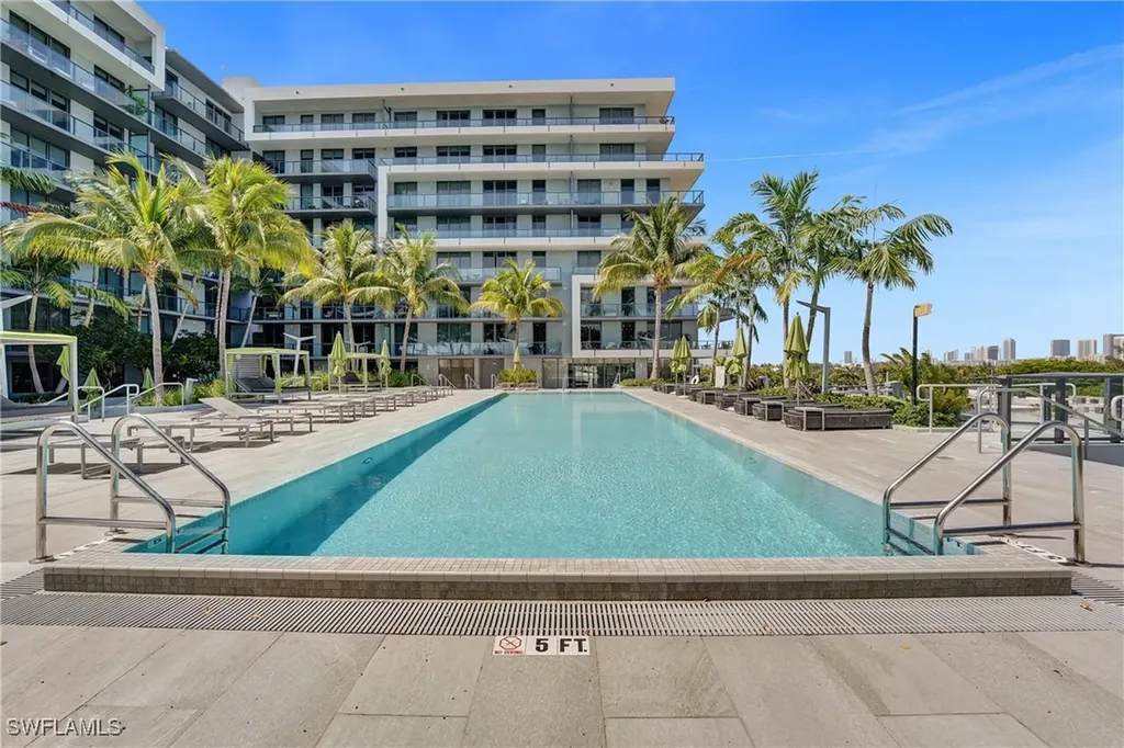 2960 NE 207 Street Aventura FL 33180