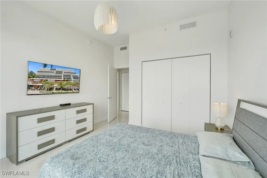 2960 NE 207 Street Aventura FL 33180