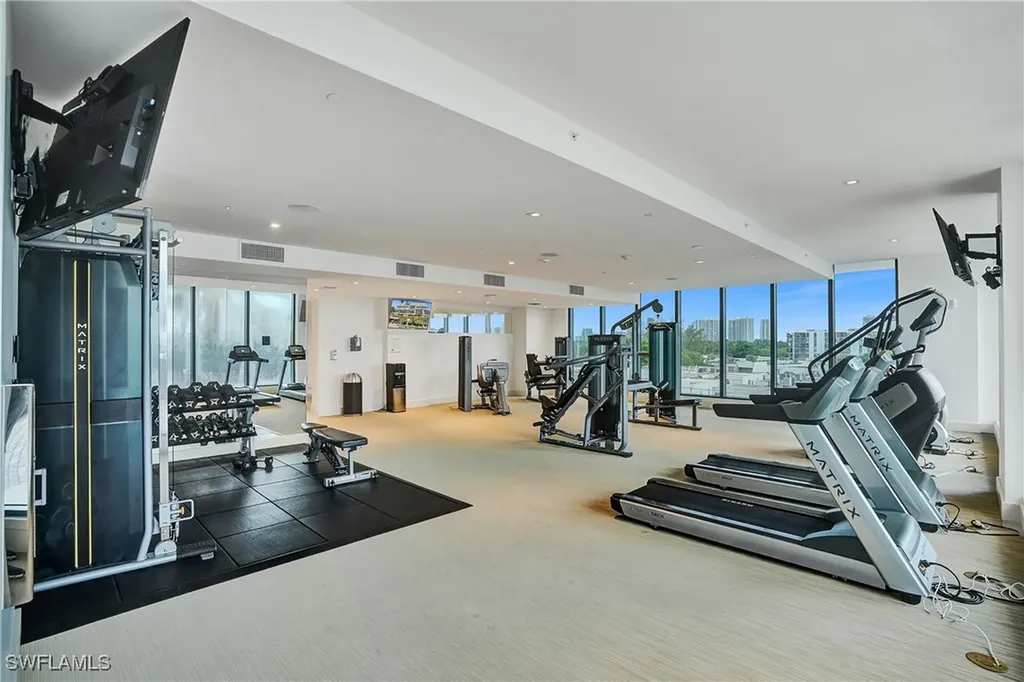 2960 NE 207 Street Aventura FL 33180