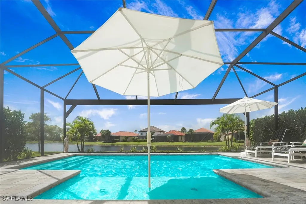 1597 Vizcaya Lane Naples FL 34113