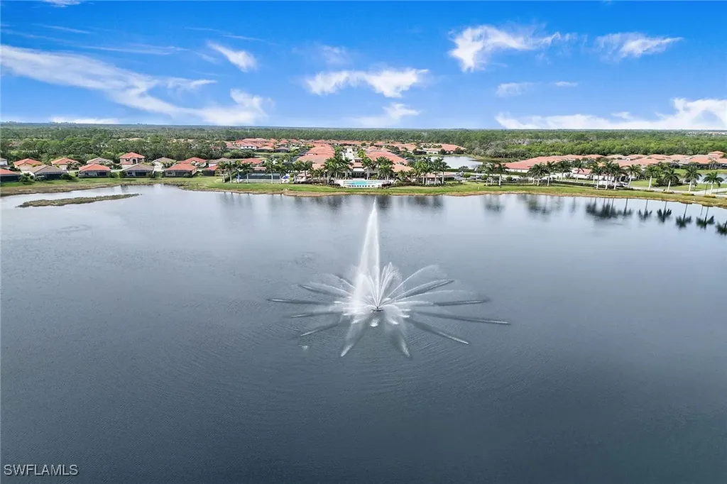 1597 Vizcaya Lane Naples FL 34113