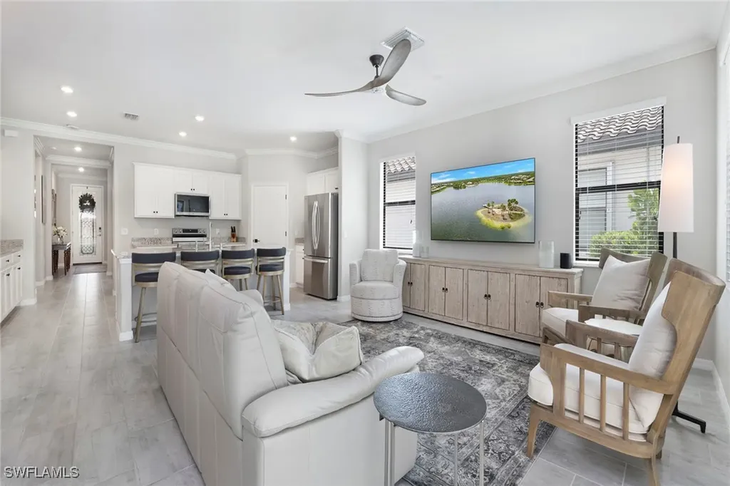 1597 Vizcaya Lane Naples FL 34113