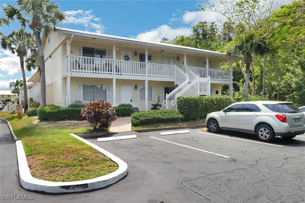 Naples FL, 4623 Bayshore Drive, Unit C1