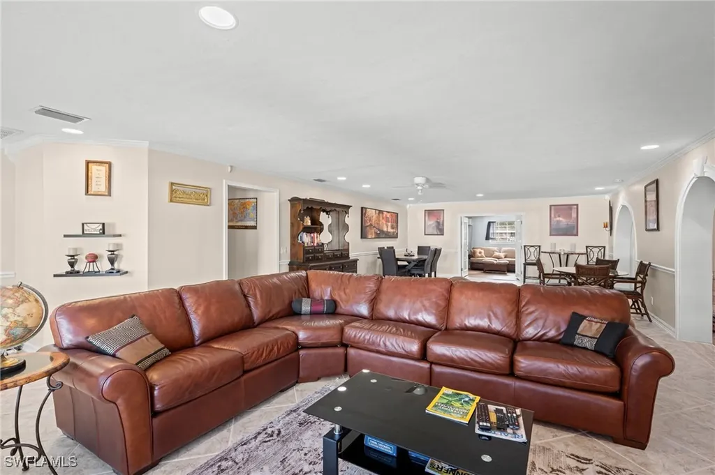 3042 Mango Street Fort Myers FL 33916