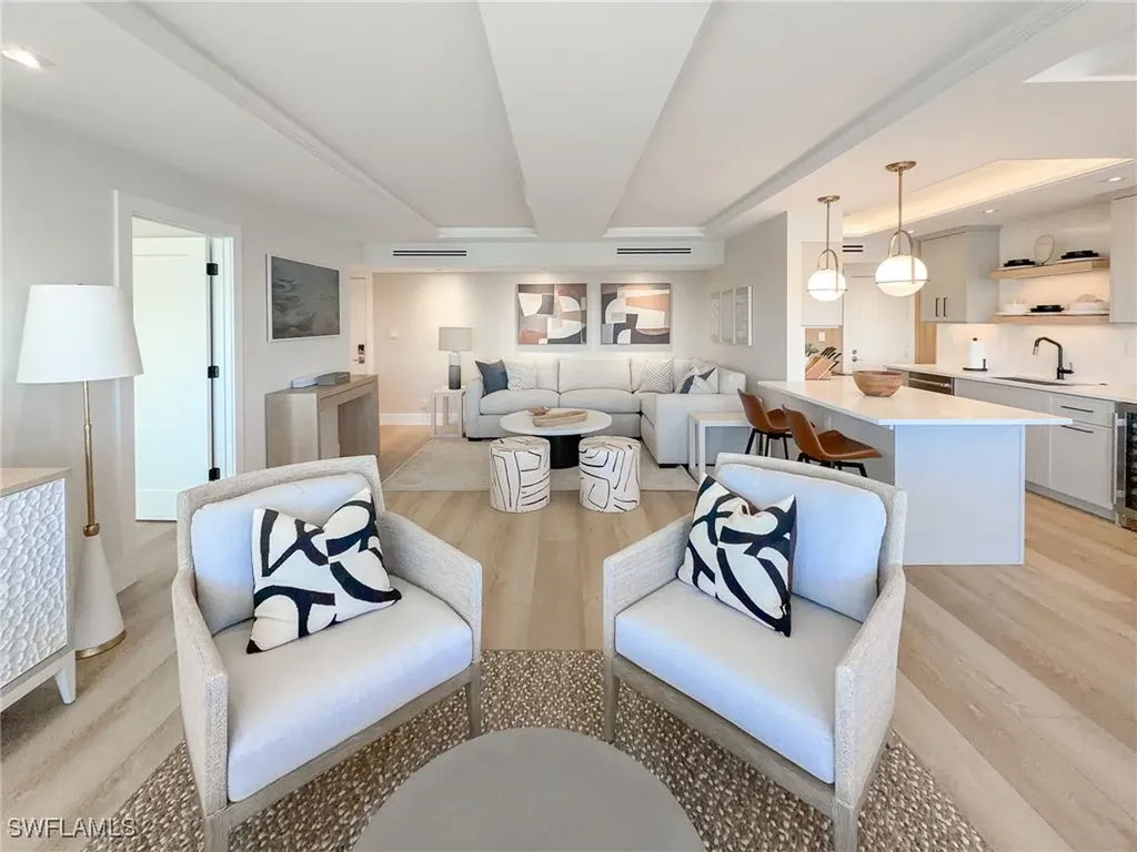 3430 Gulf Shore Boulevard N Naples FL 34103