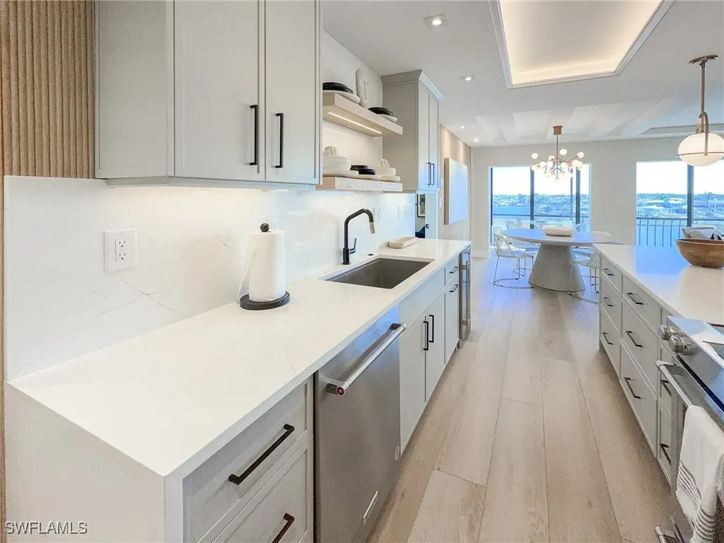 3430 Gulf Shore Boulevard N Naples FL 34103