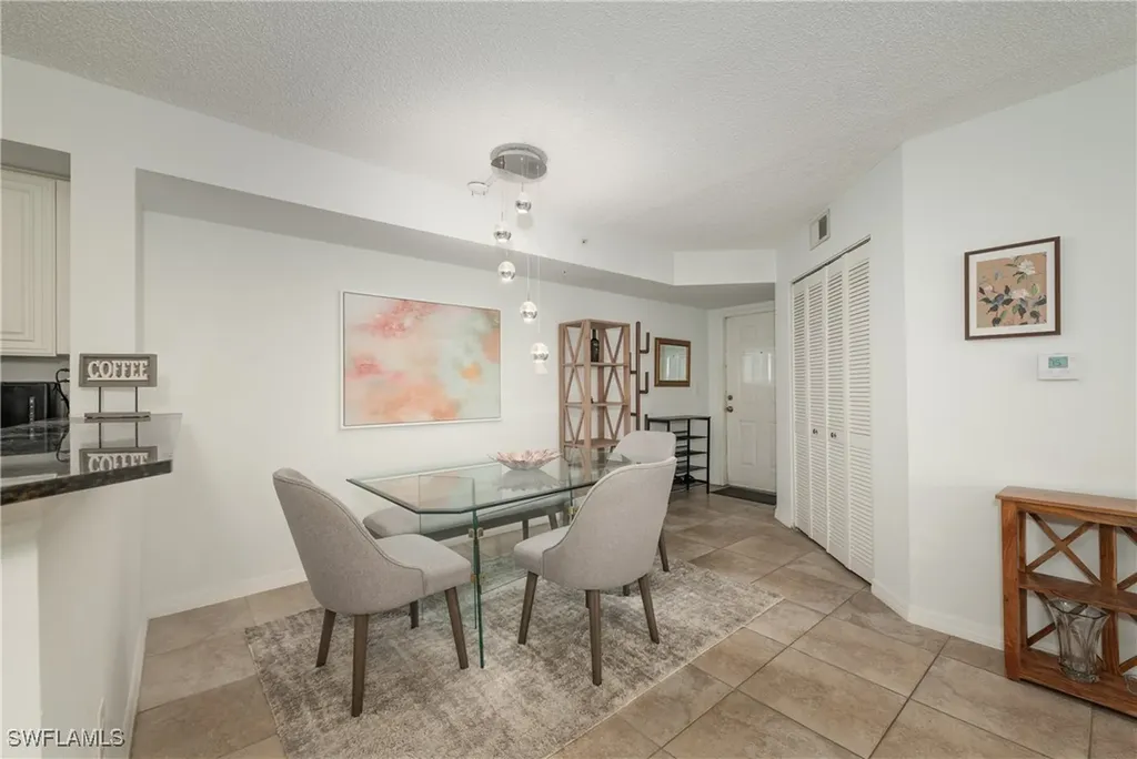 8290 Ibis Club Lane Naples FL 34104