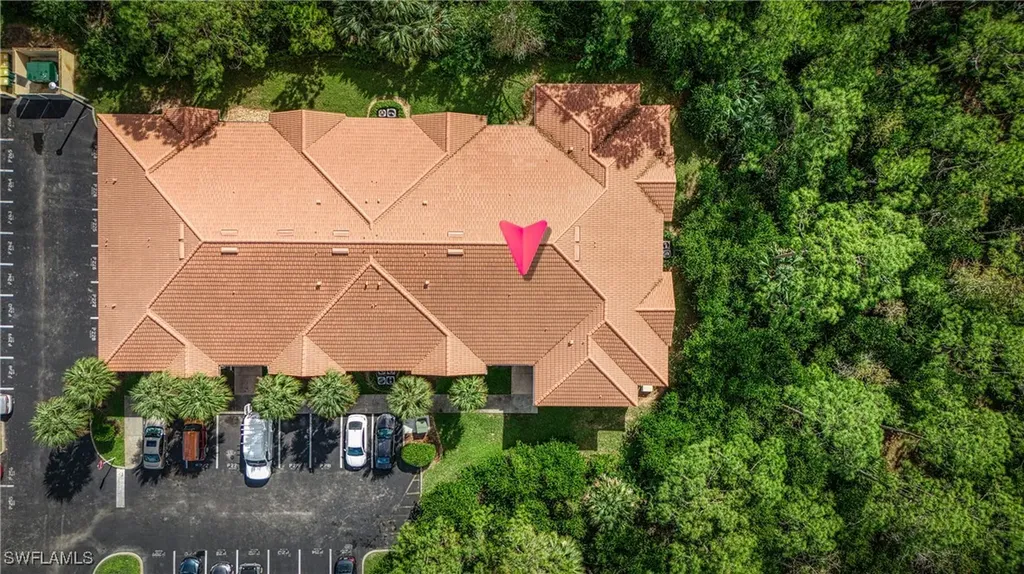 8290 Ibis Club Lane Naples FL 34104