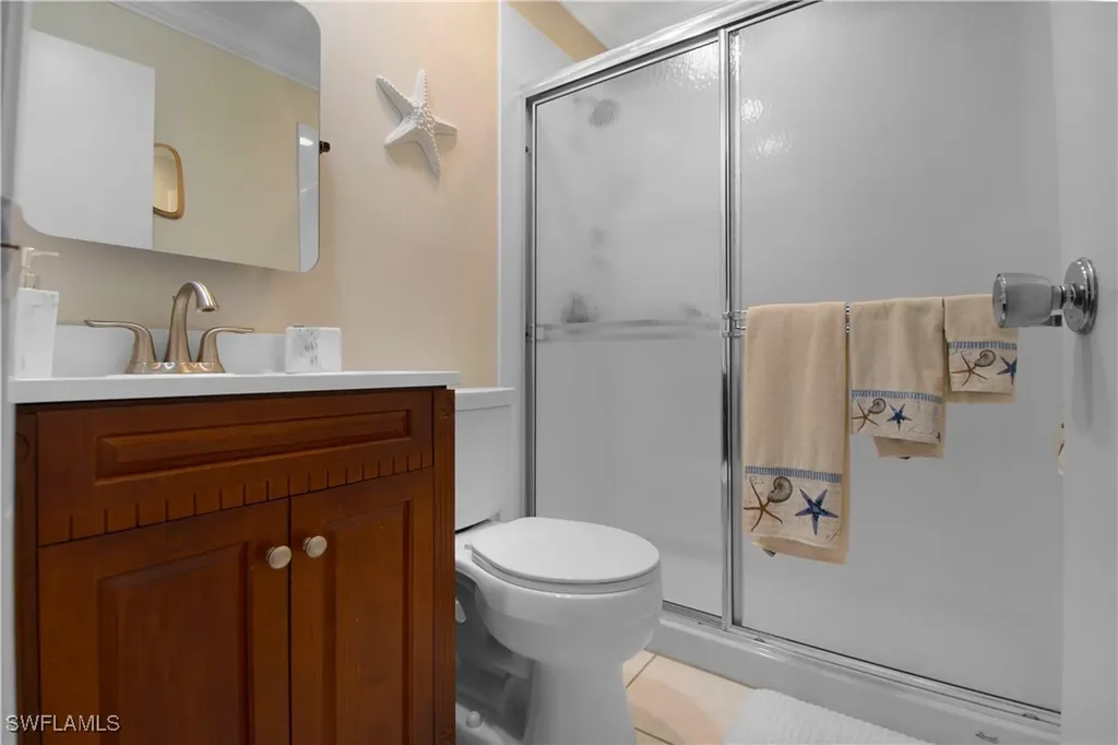 330 Kon Tiki Drive Naples FL 34113