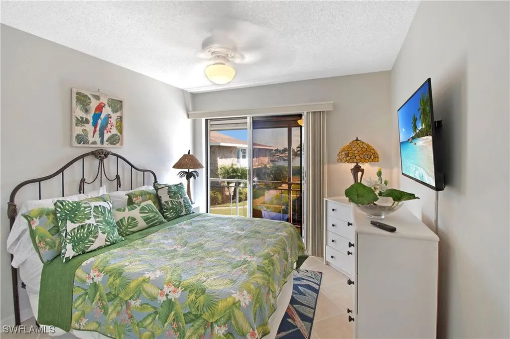 330 Kon Tiki Drive Naples FL 34113