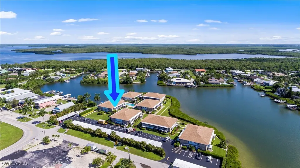 330 Kon Tiki Drive Naples FL 34113