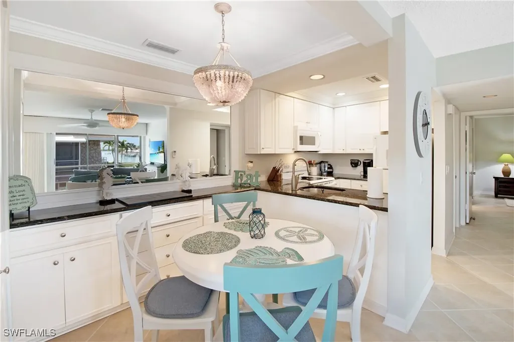 330 Kon Tiki Drive Naples FL 34113