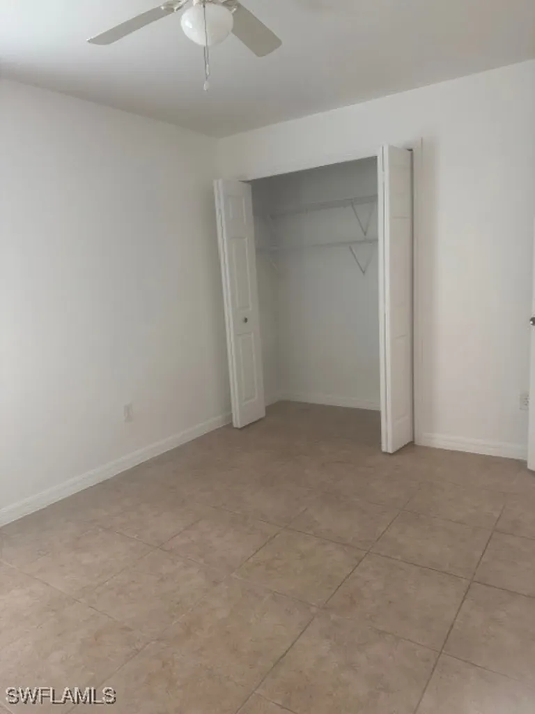 1912 SW 15th Place Cape Coral FL 33991