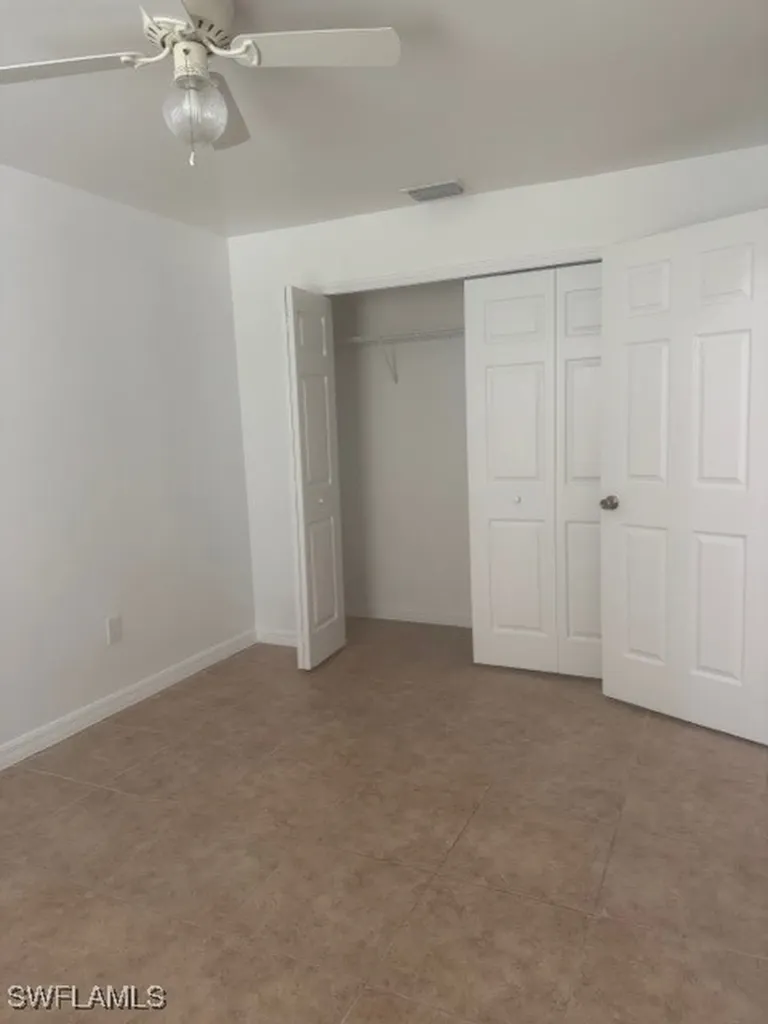 1912 SW 15th Place Cape Coral FL 33991