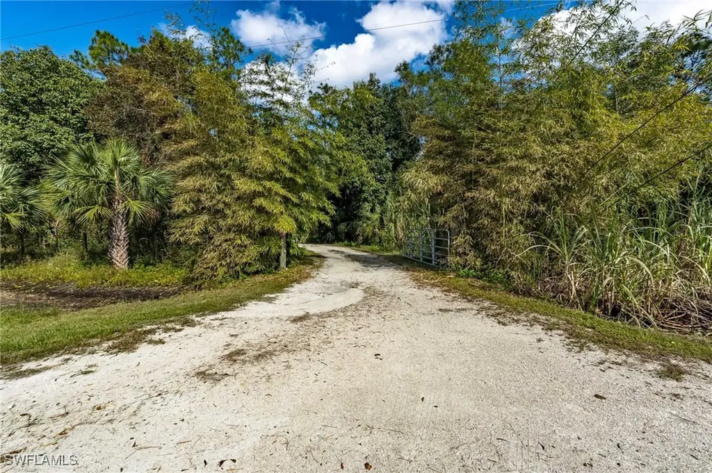 1065 Sanctuary Road Naples FL 34120