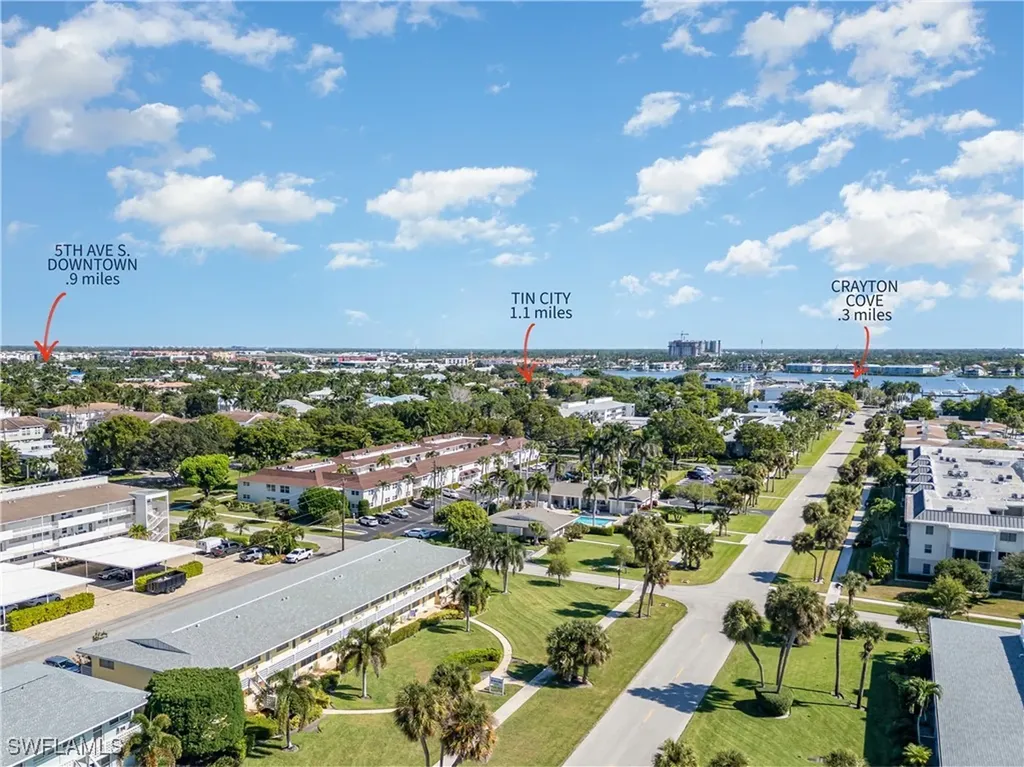 473 12th Avenue S Naples FL 34102