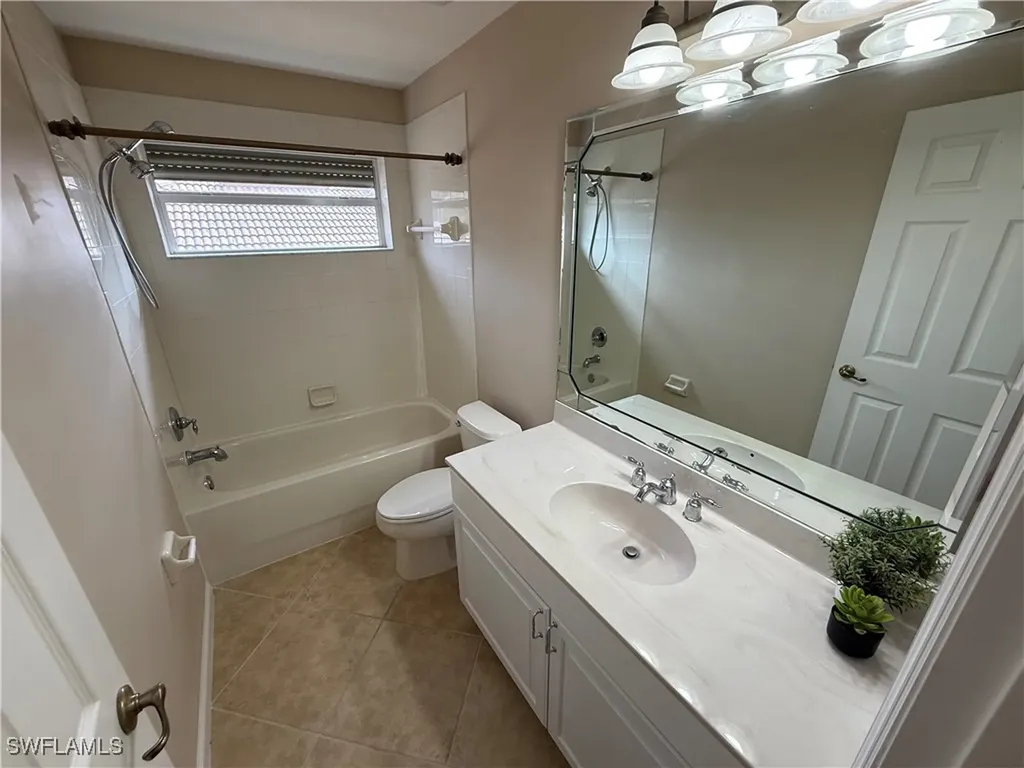 10228 Cobble Hill Road Bonita Springs FL 34135