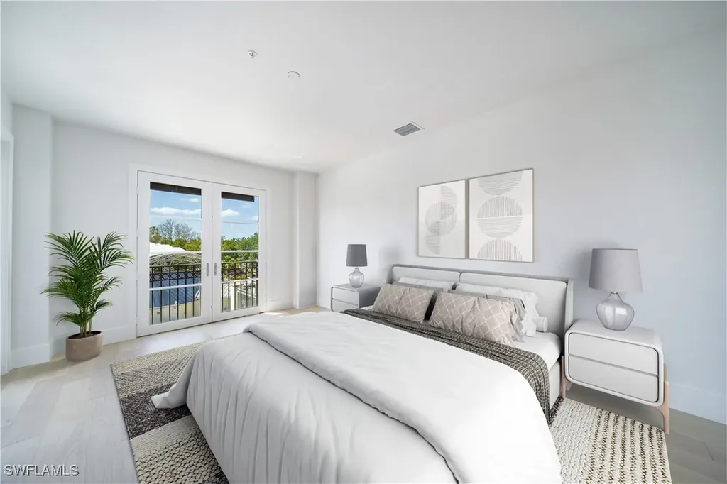 780 5th Avenue S Naples FL 34102