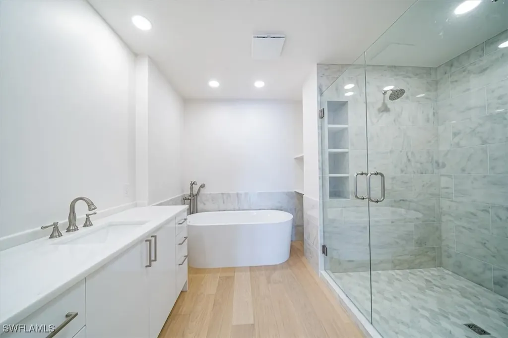 780 5th Avenue S Naples FL 34102