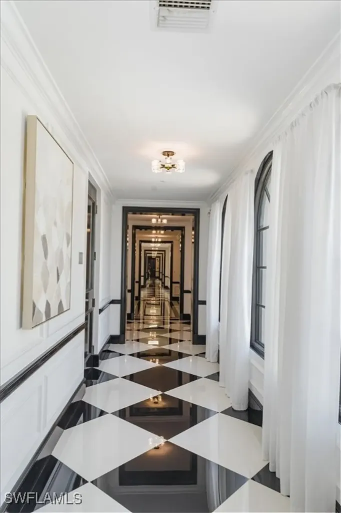 780 5th Avenue S Naples FL 34102